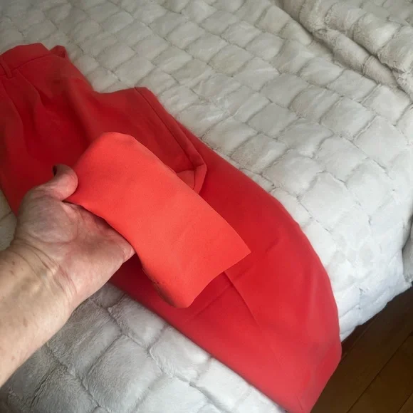 Banana Republic pleated pants coral dream - Picture 8 of 9